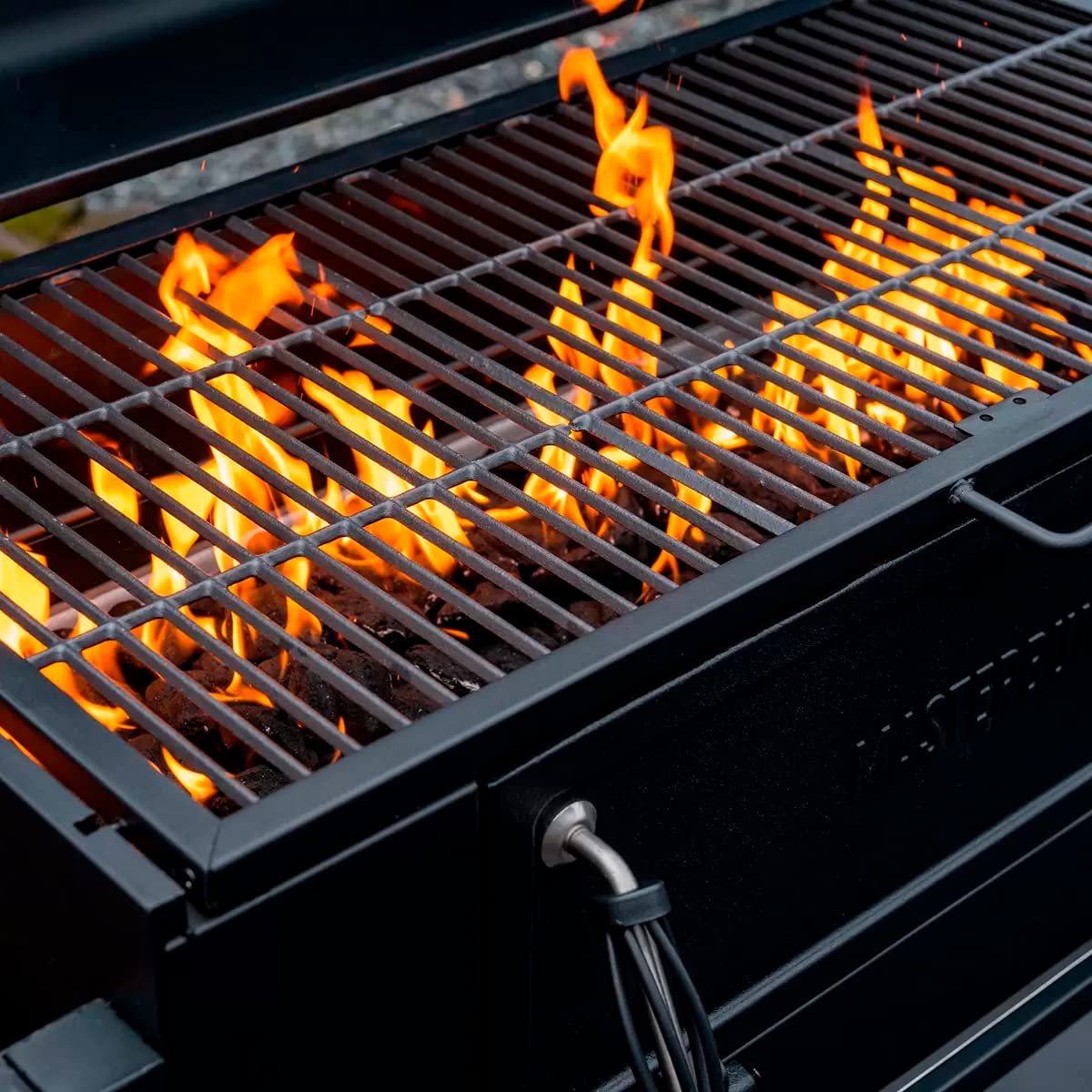 Masterbuilt, Parrilla De Carbón De 36"