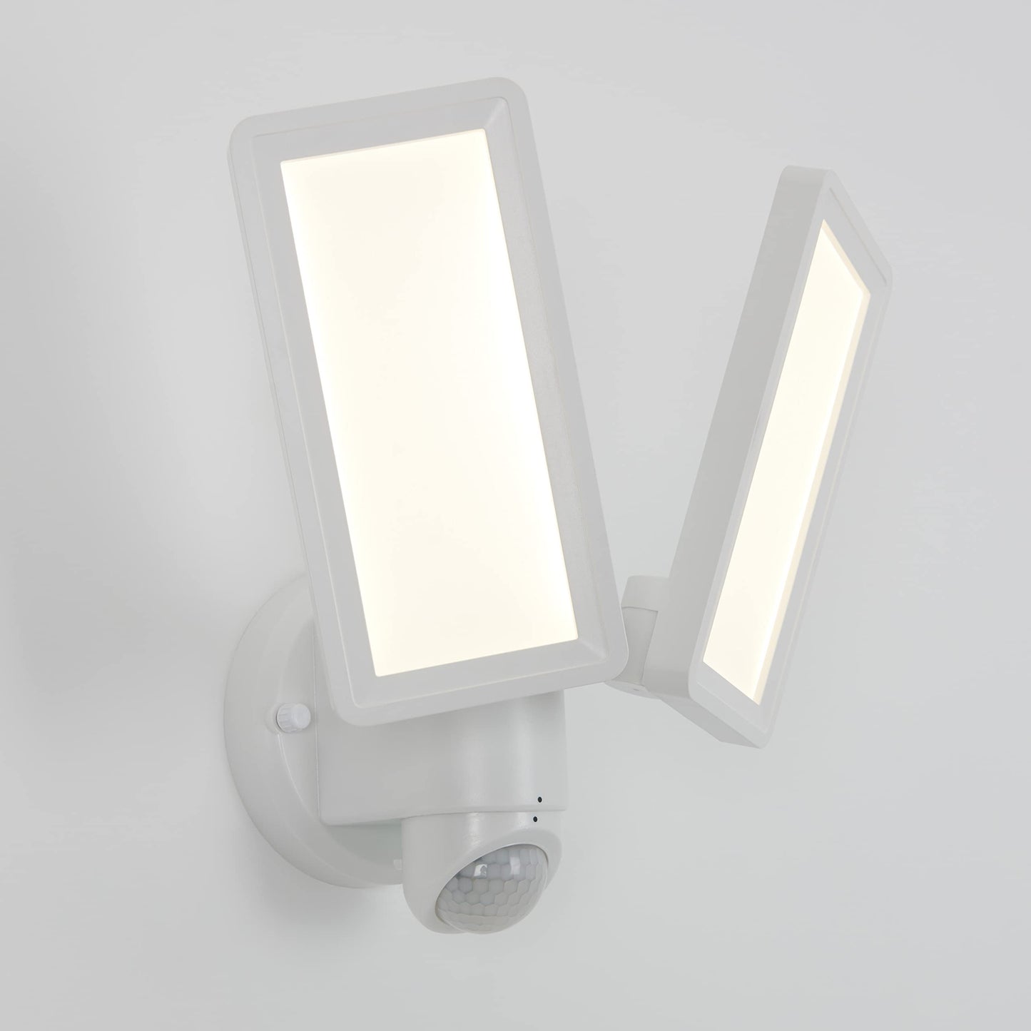 Artika - Artika Sentinel - Foco LED de seguridad para exteriores con sensor de movimiento, color blanco