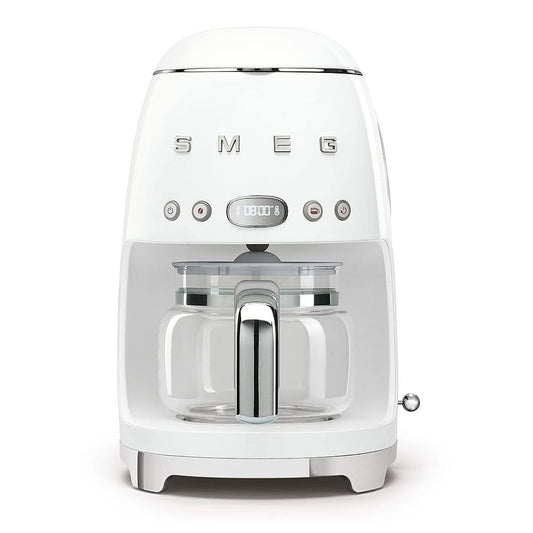 Smeg DCF02WHUK - Máquina de café por goteo, modo de arranque automático, filtro reutilizable, pantalla digital, sistema antigoteo, opción de intensidad de aroma, tanque de 1,4 litros, color blanco