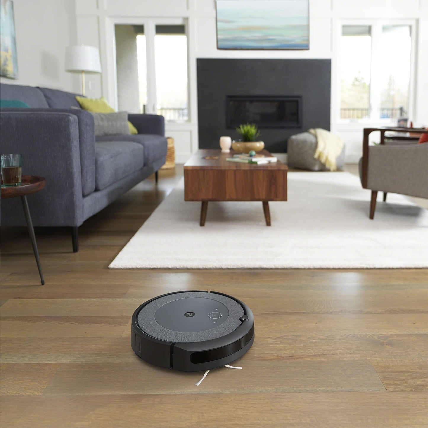 iRobot Roomba, Robot Aspiradora Inteligente, Roomba i3 EVO con Conexión Wi-Fi, Contenido: 1 Aspiradora Inalámbrica,1 Filtro Extra,1 Base de Carga Color: Negro con Gris