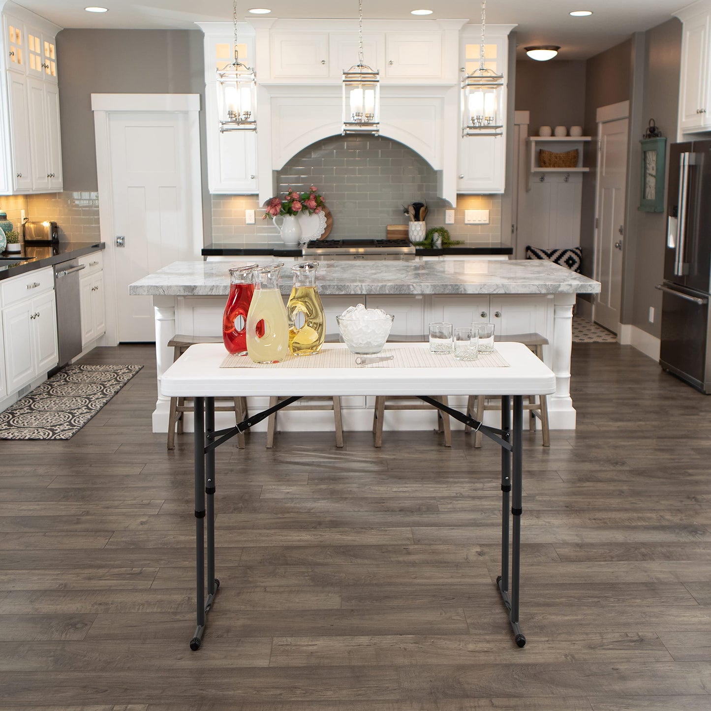 Lifetime Commercial - Mesa Plegable de Altura Ajustable