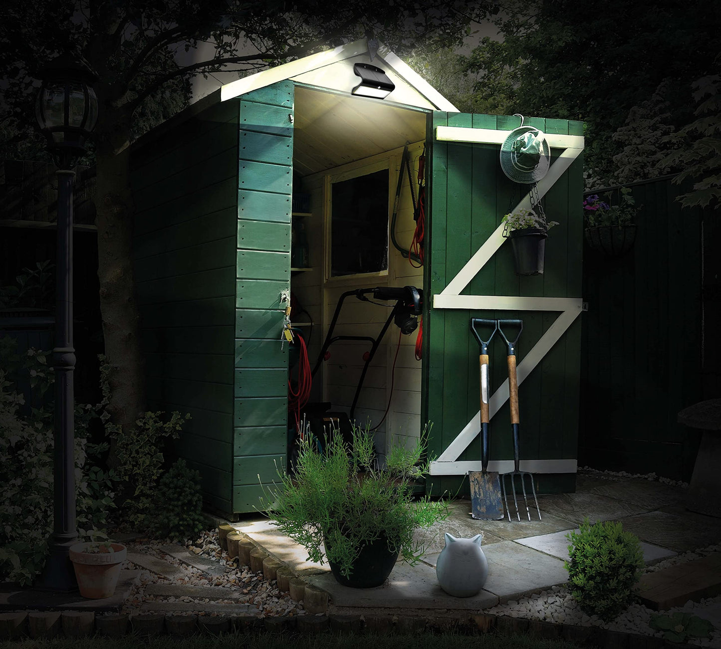 Luceco - Lumnario Solar para Montaje en Muro SOLAR GUARDIAN LEXS 6.8W Color Negro