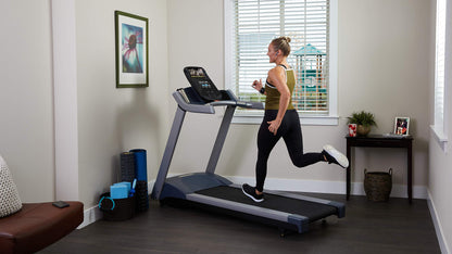 Precor - Precor TRM 223 caminadora Serie de energía de