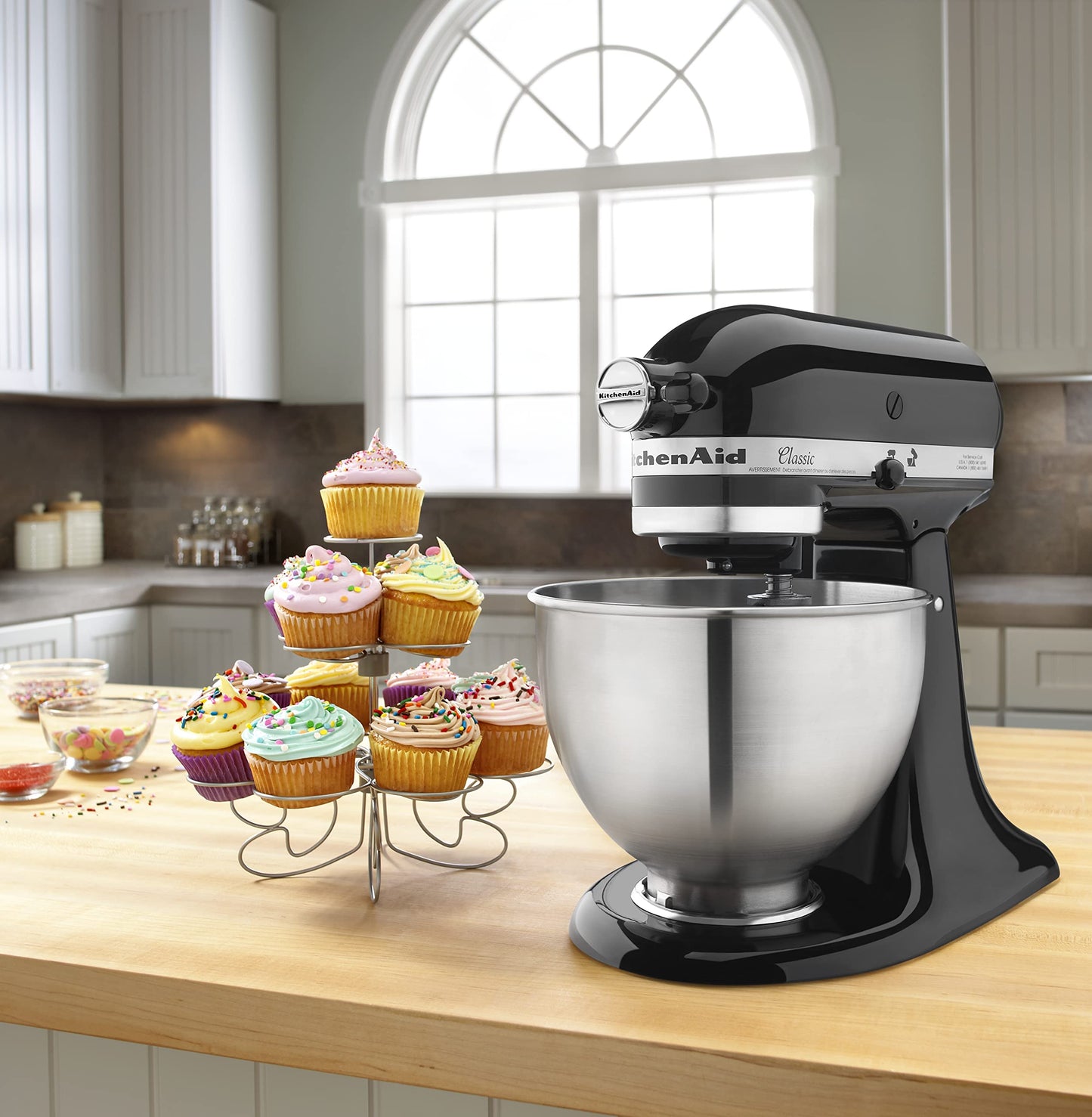 KitchenAid K45SSOB Classic™ Series 4.5 Quart Tilt-Head Stand Mixer