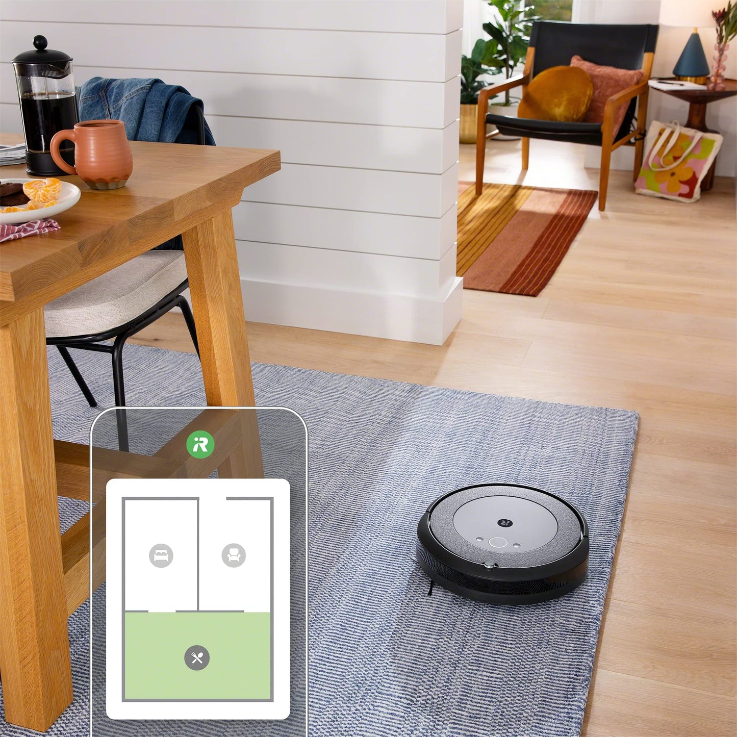 iRobot Roomba, Robot Aspiradora Inteligente, Roomba i3 EVO con Conexión Wi-Fi, Contenido: 1 Aspiradora Inalámbrica,1 Filtro Extra,1 Base de Carga Color: Negro con Gris