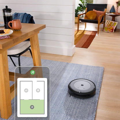 iRobot Roomba, Robot Aspiradora Inteligente, Roomba i3 EVO con Conexión Wi-Fi, Contenido: 1 Aspiradora Inalámbrica,1 Filtro Extra,1 Base de Carga Color: Negro con Gris