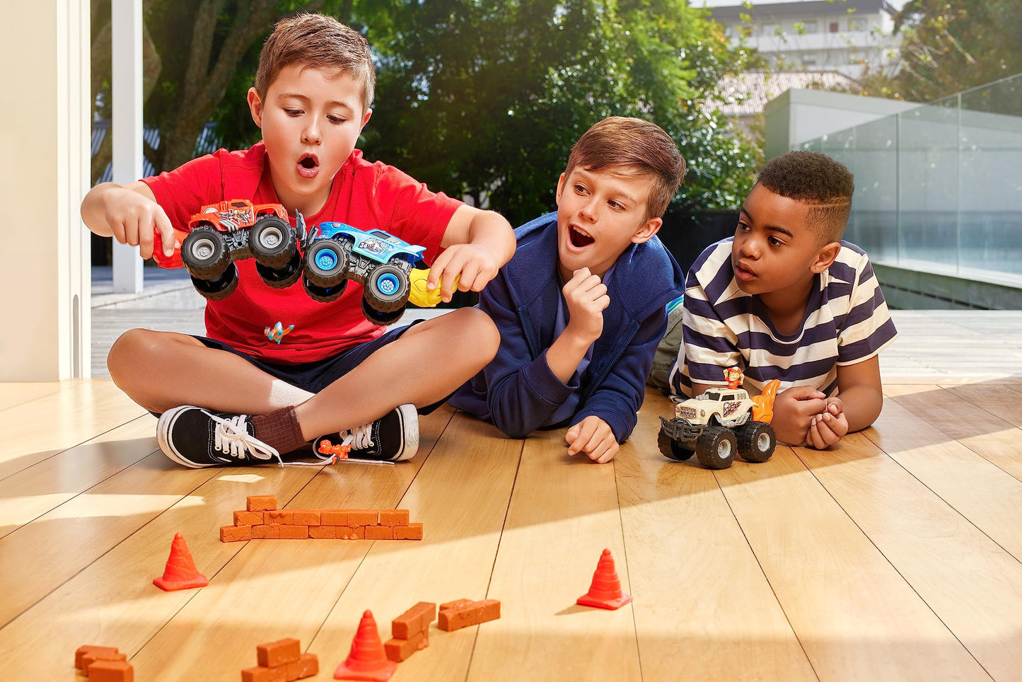 SHOSHERS Monster Truck Surprise (Dino Truck) de Zuru Boys con 25 sorpresas Monster Monster Truck Sorpresa Smash Slime Sand Composeds Discovery