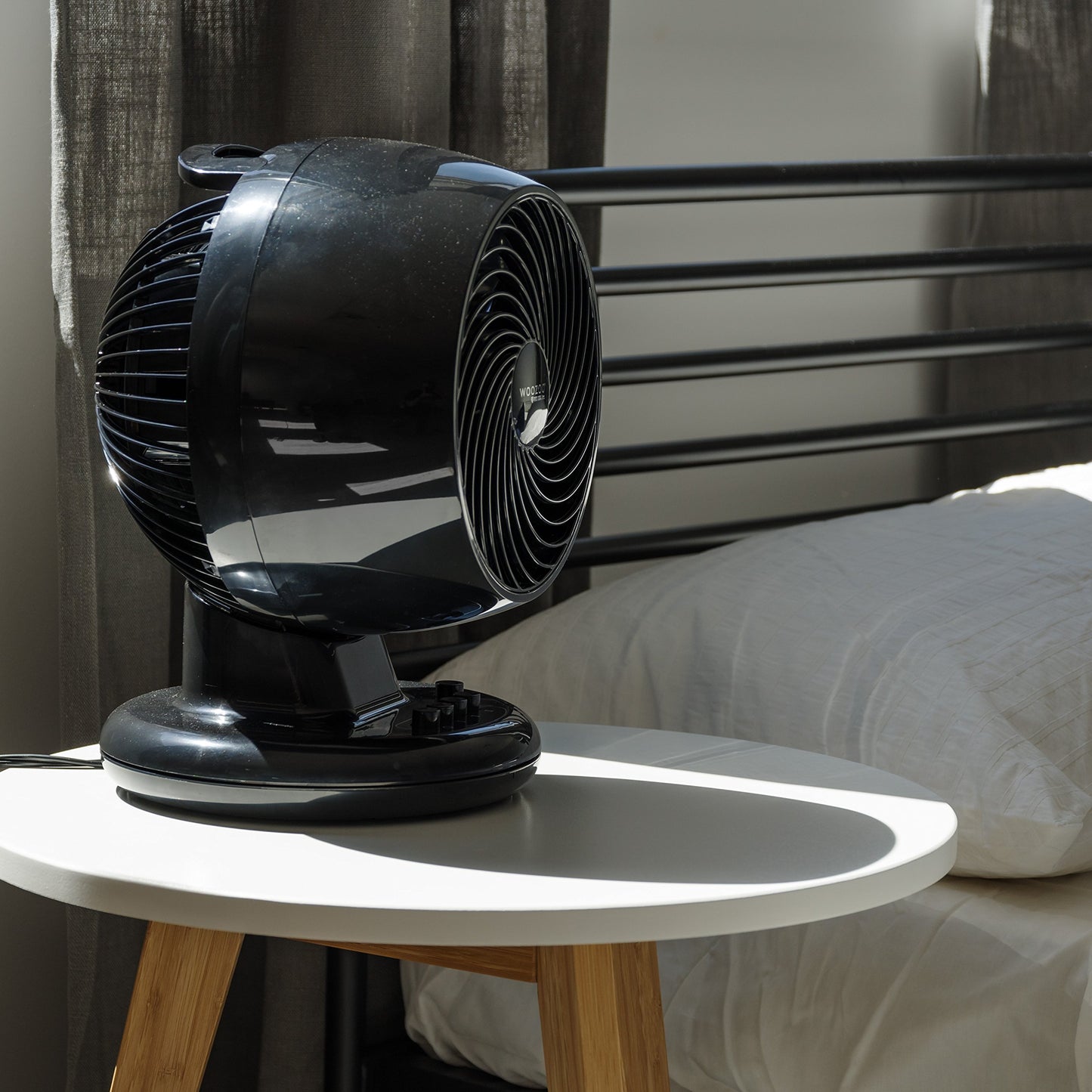 Woozoo HD18U Whole Room Oscillating Circulating Fan, White